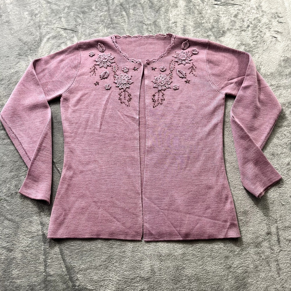 Grandmacore Beaded Crocheted Cardigan Feminine Mauve Pink Small